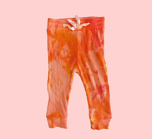 Open image in slideshow, Fire Red Cream Tie Dye Joggers
