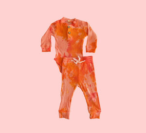 Open image in slideshow, Toddler Fire Red Tie Dye Onesie Jogger Set
