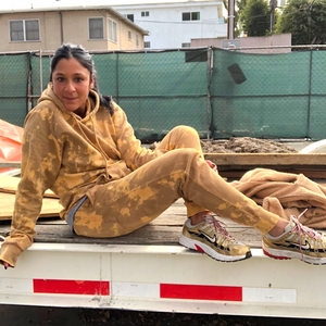 Open image in slideshow, Vintage Mustard Tie Dye Joggers
